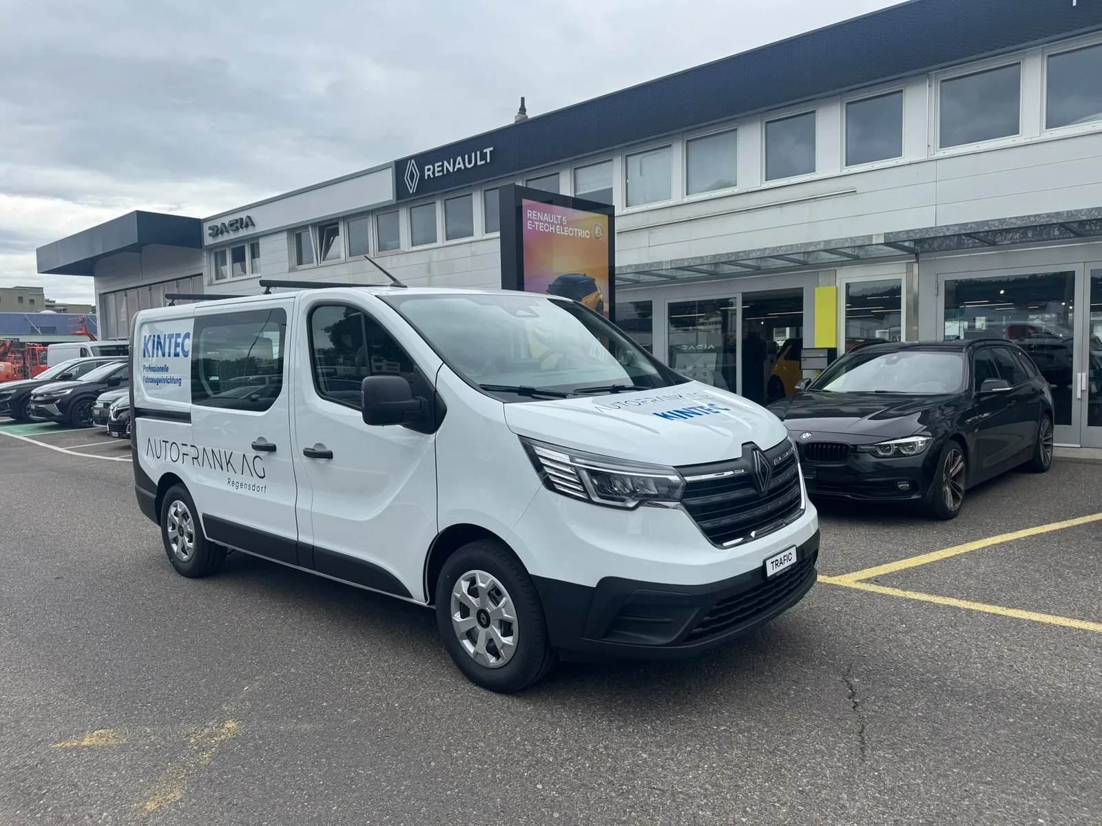 Renault Trafic L1H1 130 dCi Advance Bild 3