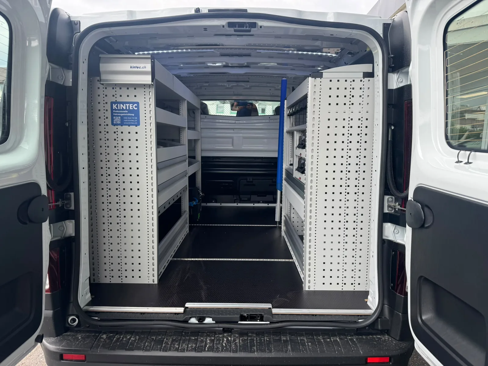 Renault Trafic L1H1 130 dCi Advance Bild 7