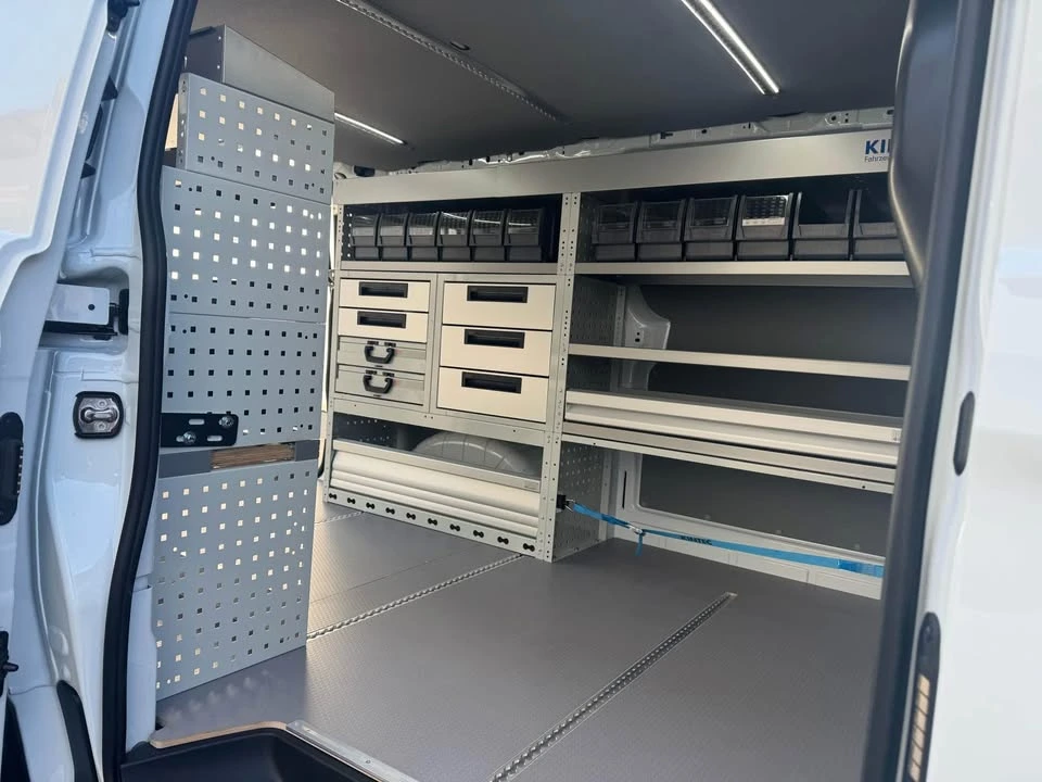 VW Transporter Bild 4