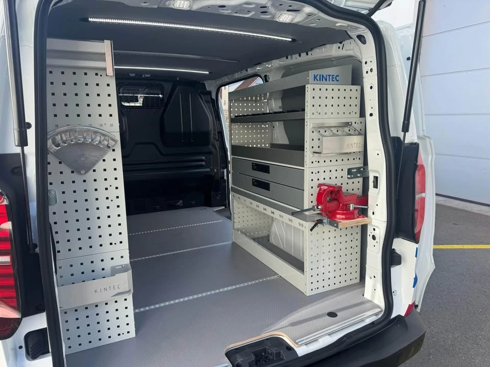 VW Transporter Bild 6