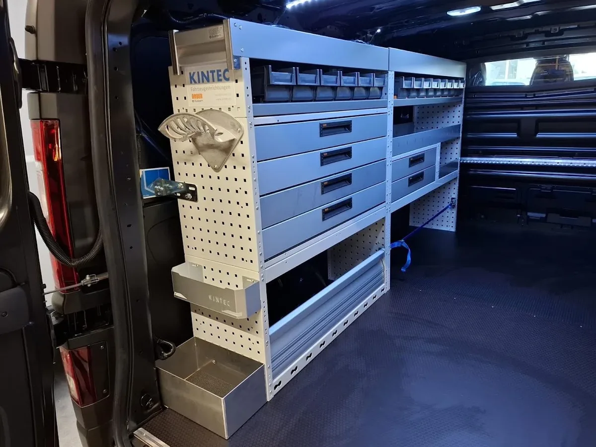 Renault Trafic L2 für die Haustechnik: Fahrzeugeinrichtung, Ladungssicherung und Bodenplatte, KINTEC Fahrzeugeinrichtung