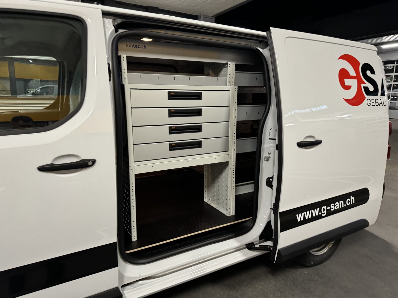 Peugeot Expert für Sanitär und Haustechnik Bild 4