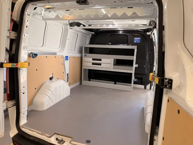 Ford Transit Custom für BeFi Facility Services Bild 5