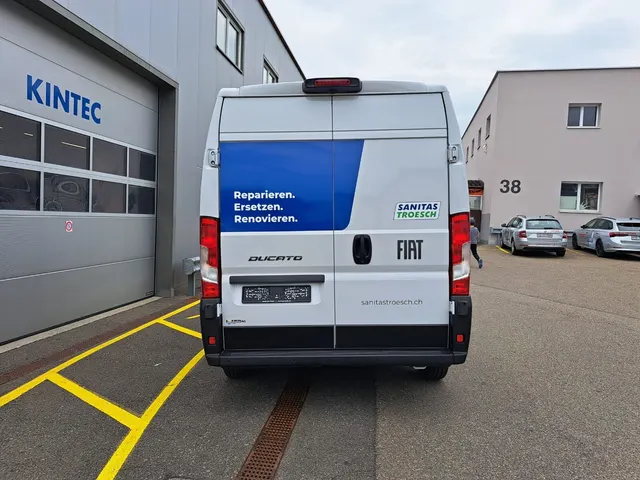 Fiat Ducato für Sanitas Trösch Bild 2