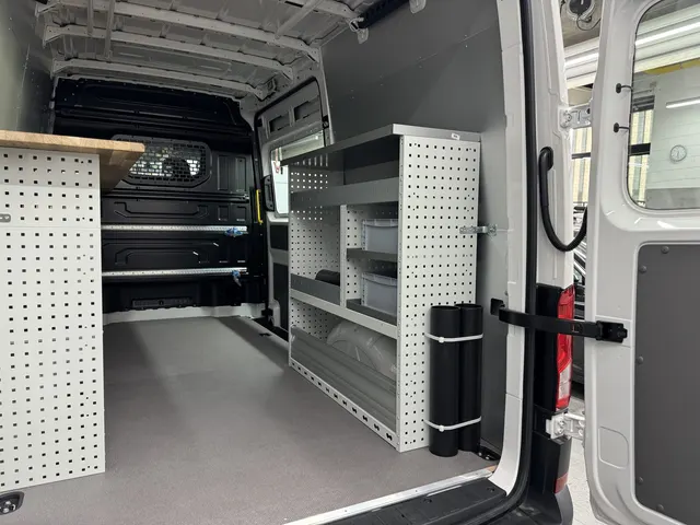 VW Crafter für den Netzbau Bild 3